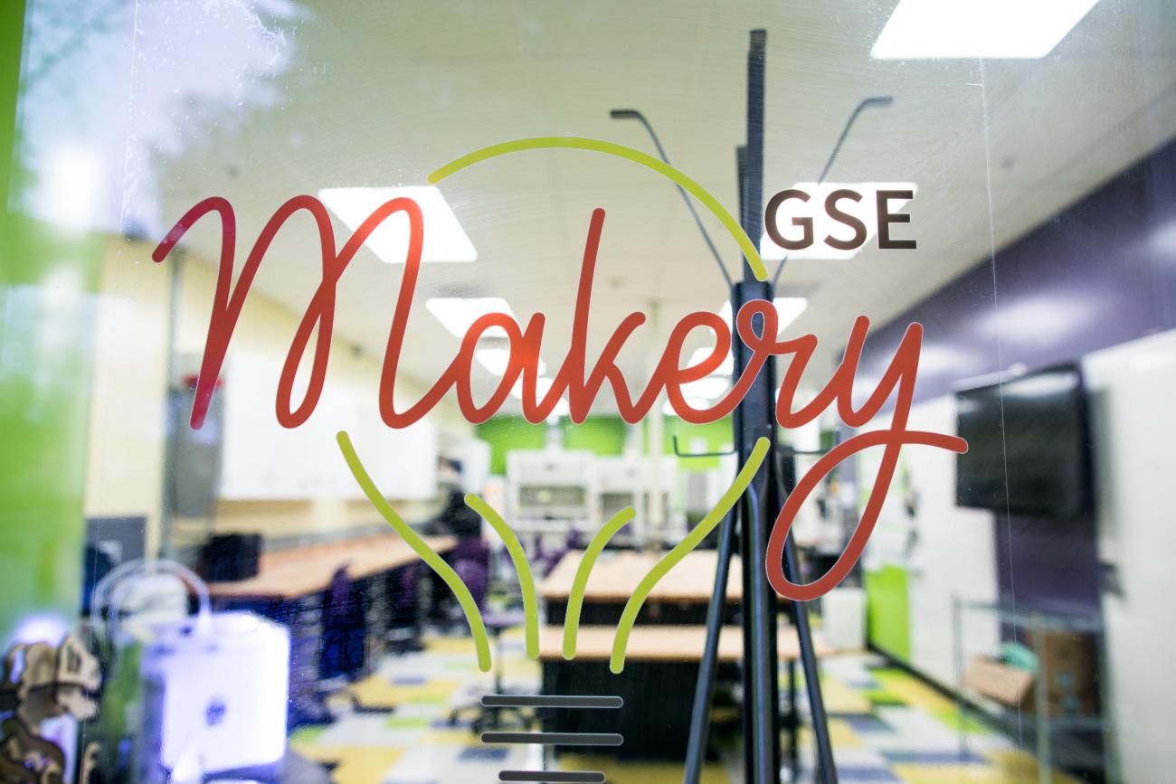 Door sign saying "GSE Makery"