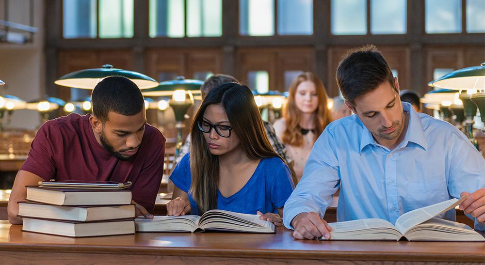 History students often have trouble judging the reliability of historical sources, Stanford researchers find.